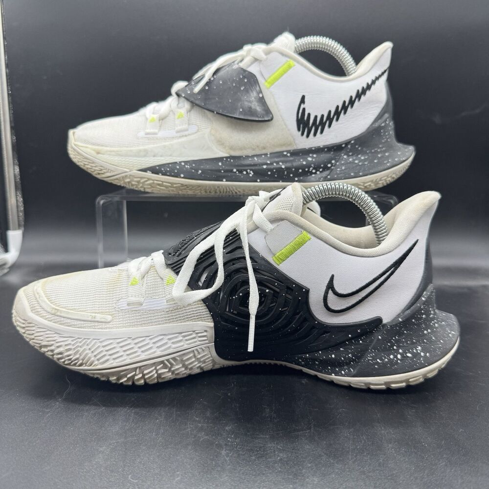 Nike Kyrie Low 3 TB Men's Basketball Shoes Size 8.5 Oreo Sneakers CW6228-101 GUC - Picture 2 of 8